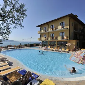 Piccolo Paradiso Hotel