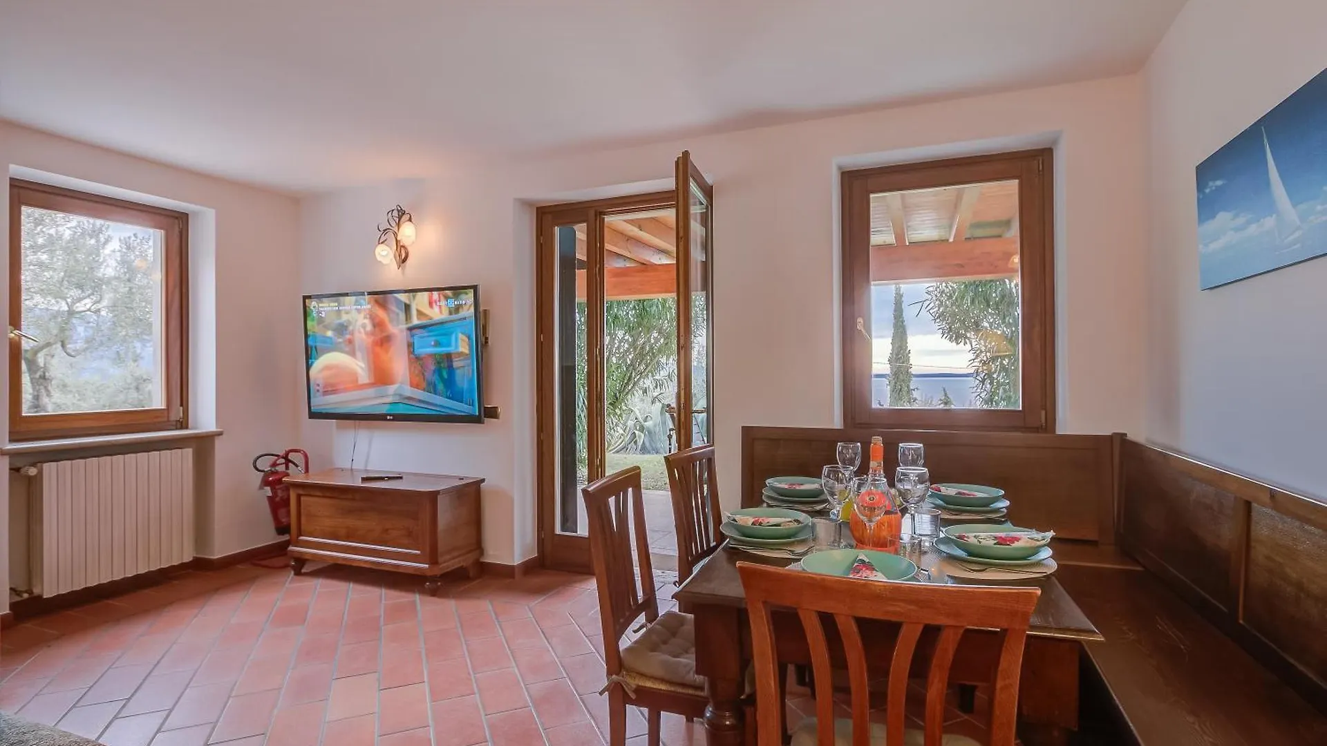 Apartment Villa Iris-Lakeview & Shared Pool - Happy Rentals Toscolano Maderno
